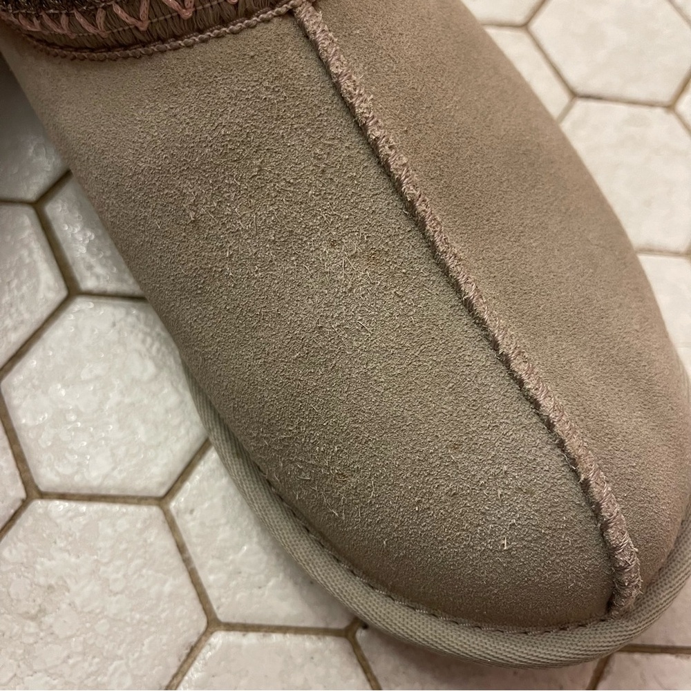 Ugg Tasman Goat - Picture 8 of 10